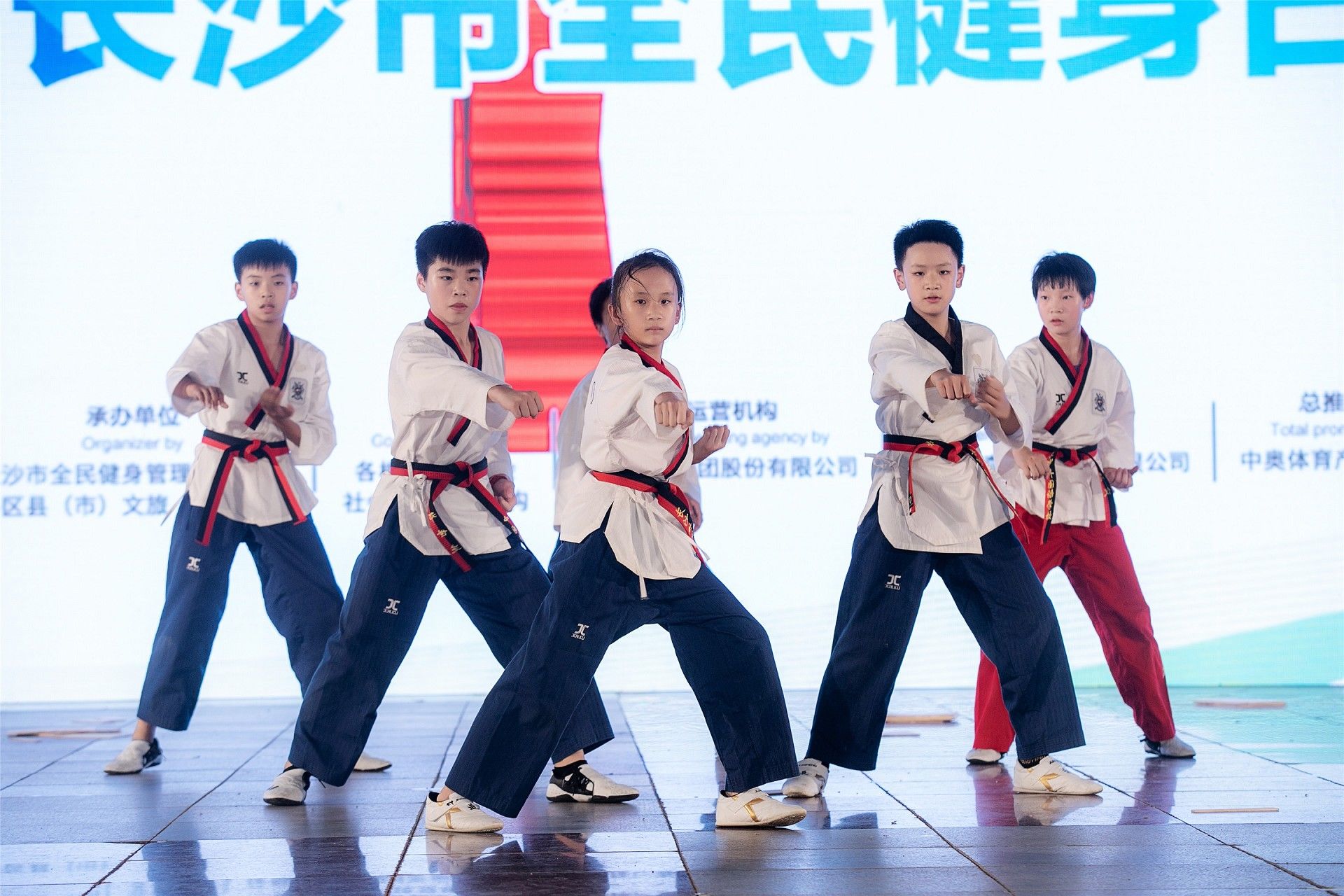 湖南球王会体育管理有限公司