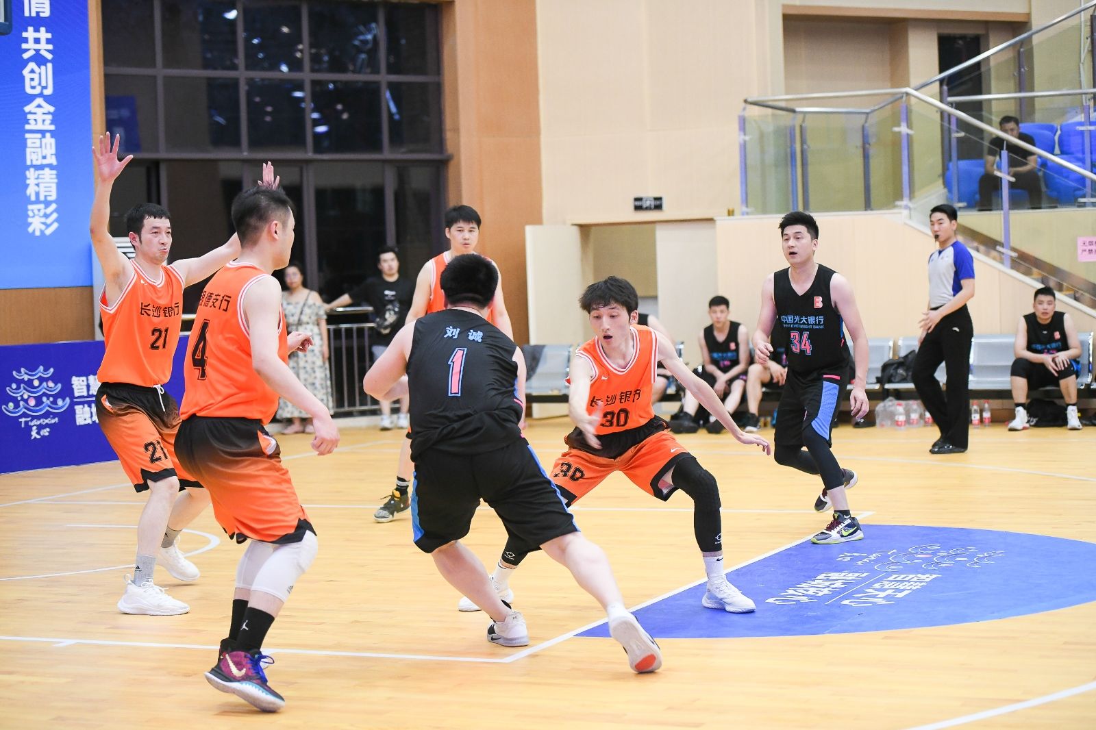 湖南球王会体育管理有限公司